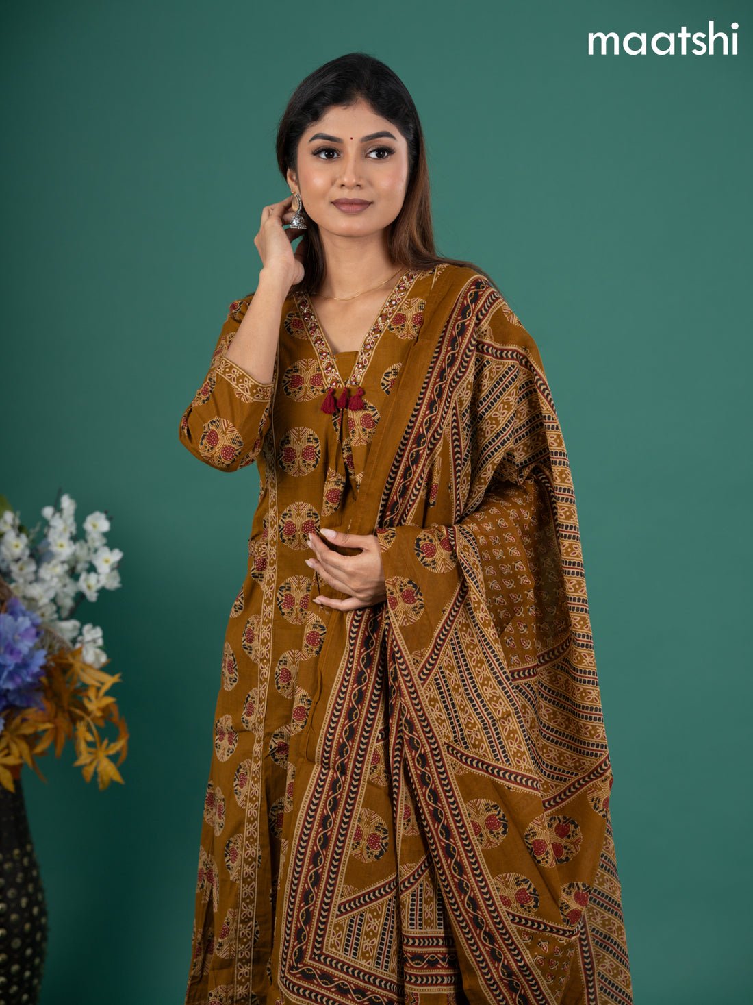 Elegant Cotton Three-Piece