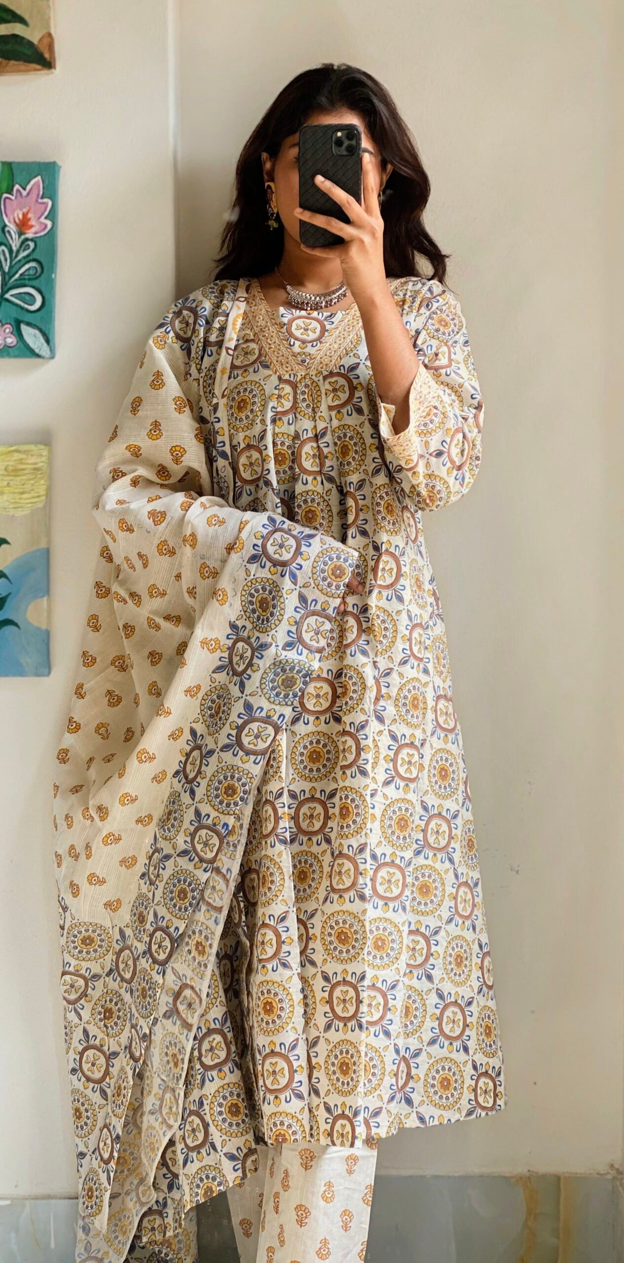 Elegant Cotton Three-Piece - Image 4