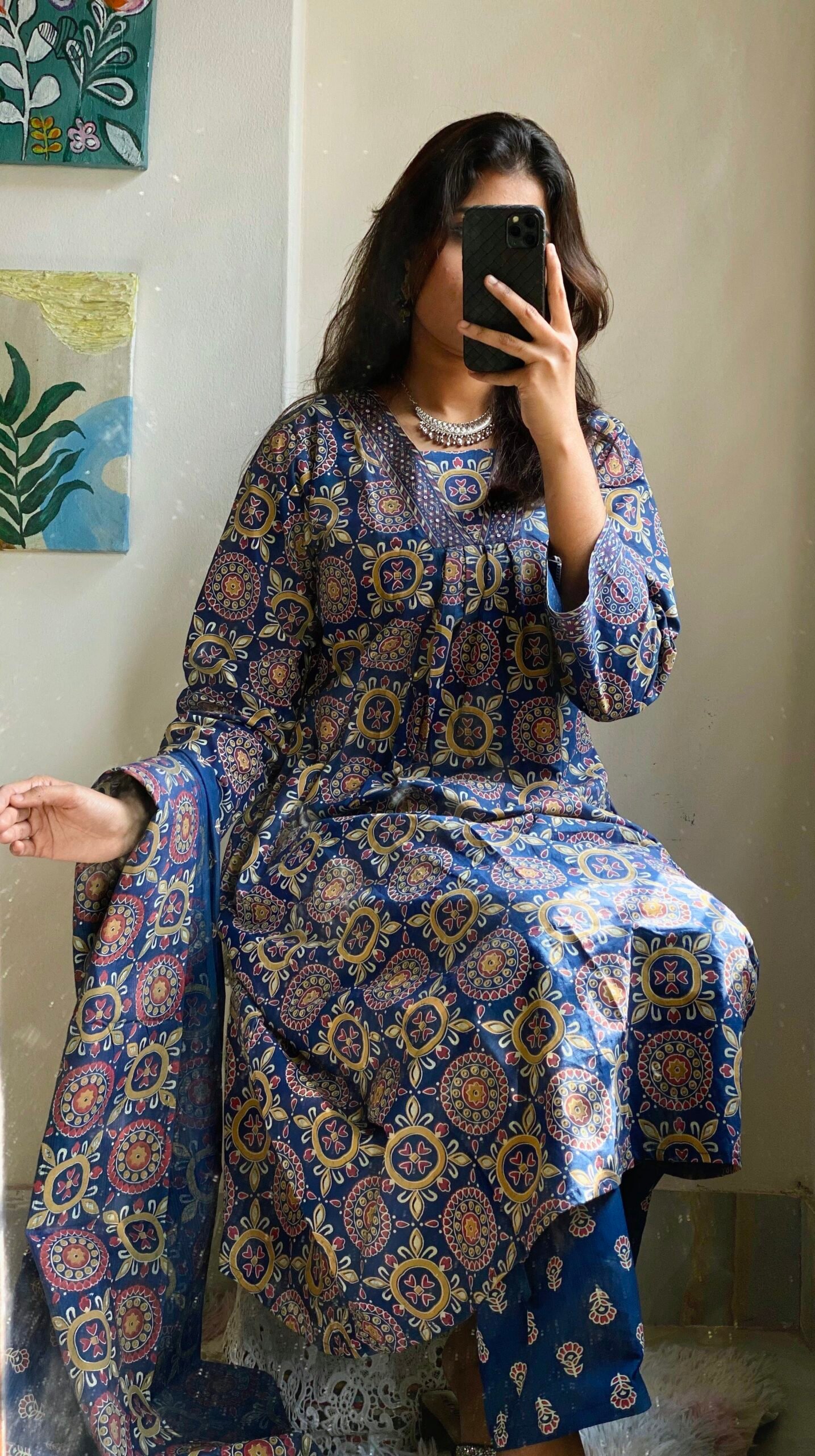 Elegant Cotton Three-Piece - Image 2