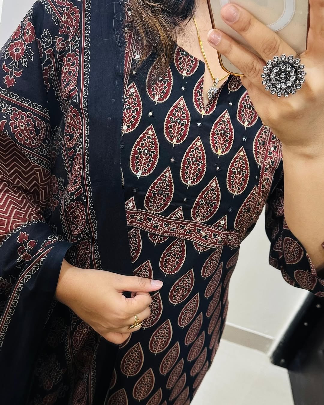 Floral Print Kurta, Salwar & Dupatta Set - Image 4