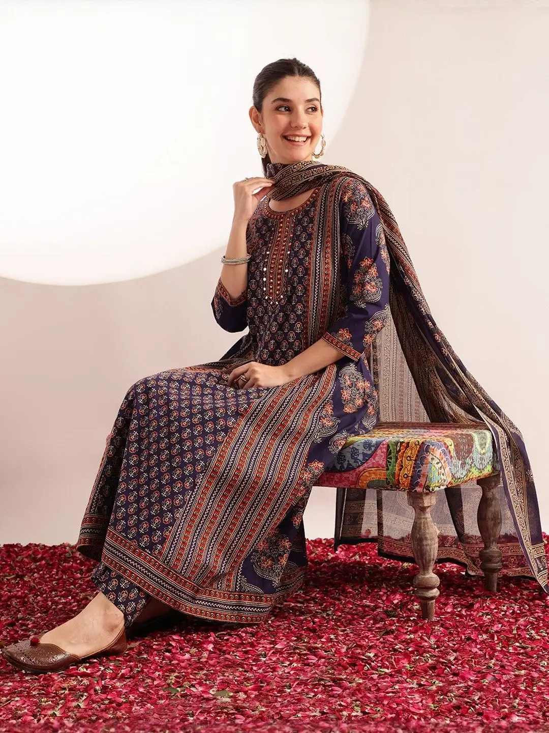Women Ethnic Motifs Printed Regular Pure Cotton Kurta with Trousers & With Dupatta